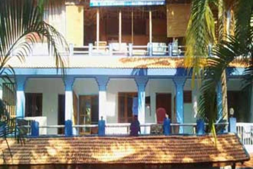 Blue Marine Beach Resort Varkala Exteriör bild